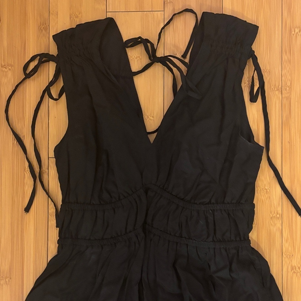 No Boundaries Black V-Neck Mini Dress - Picture 2 of 5